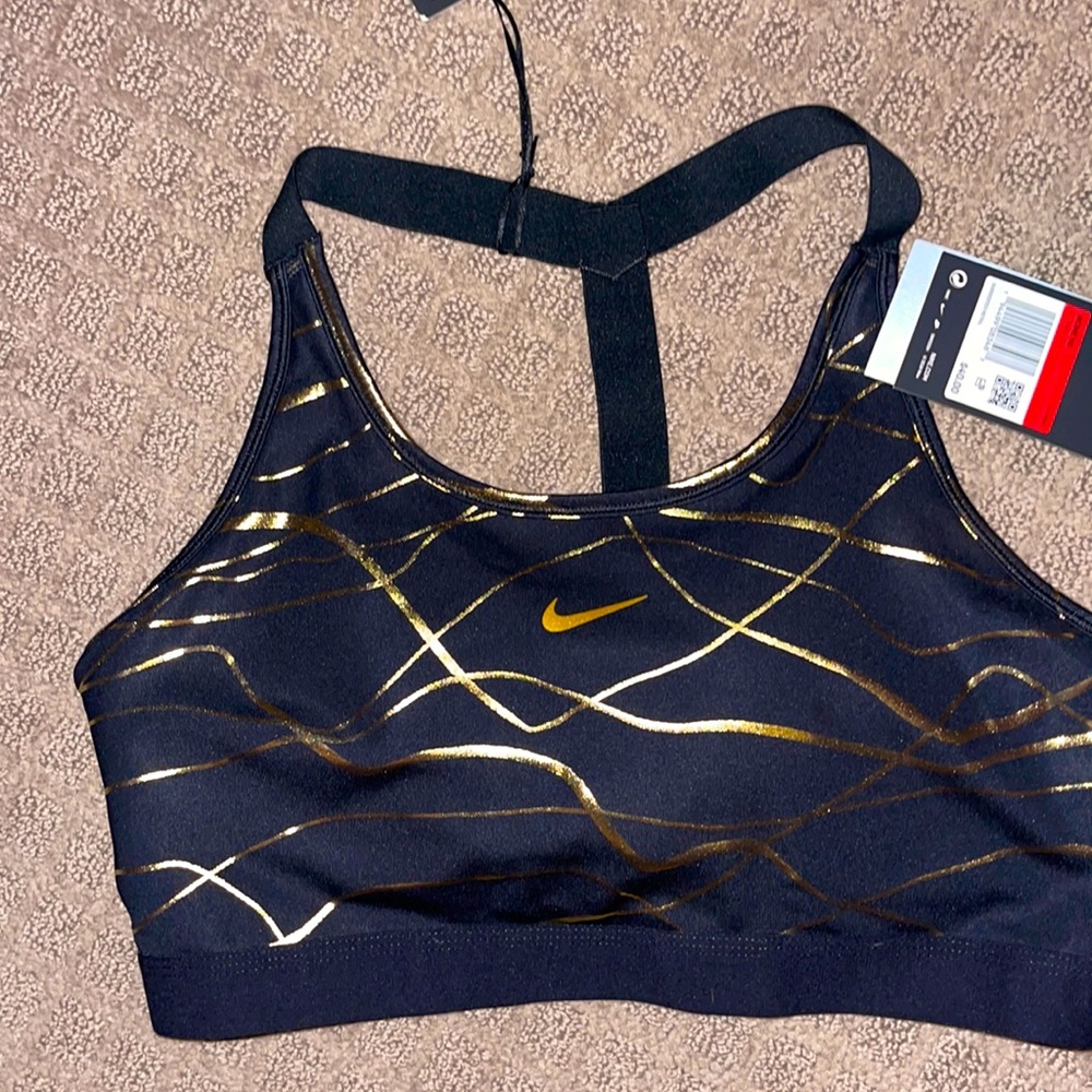 Nike sports bra
